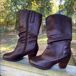 Bare Traps Areli Mid Calf Slouch Boots. Brown, Size 7 1/2. NWOT